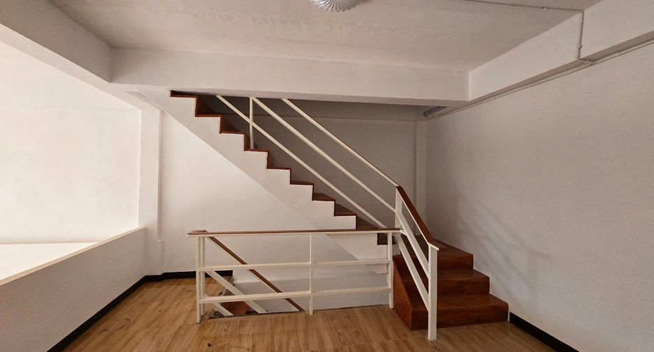 For sale 1 bed townhouse in Chai Wan, Udon Thani