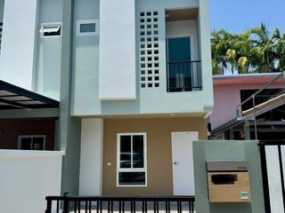 For rent 3 bedrooms house in Mueang Phuket, Phuket