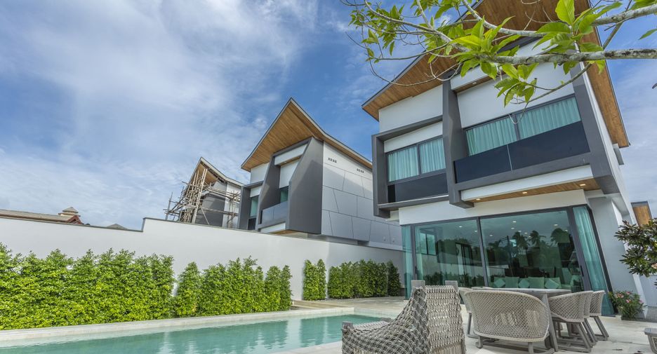 For rent and for sale 3 bedrooms villa in Mueang Phuket, Phuket