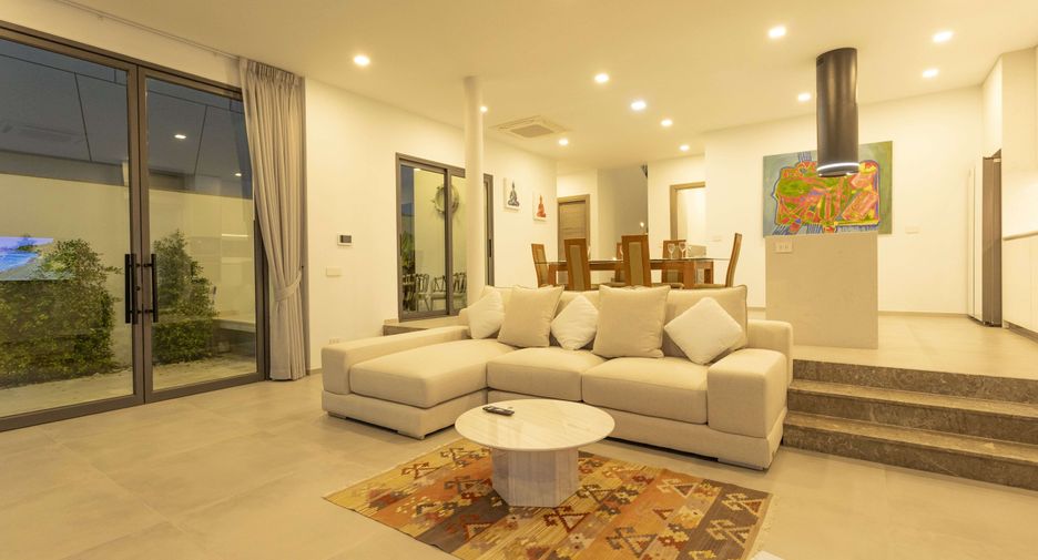 For rent and for sale 3 bedrooms villa in Mueang Phuket, Phuket