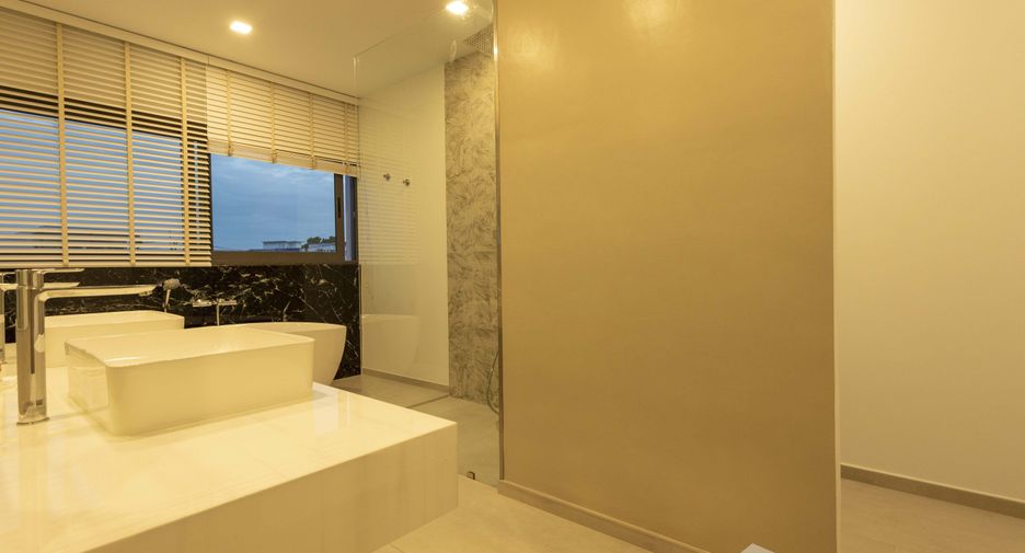 For rent and for sale 3 bedrooms villa in Mueang Phuket, Phuket
