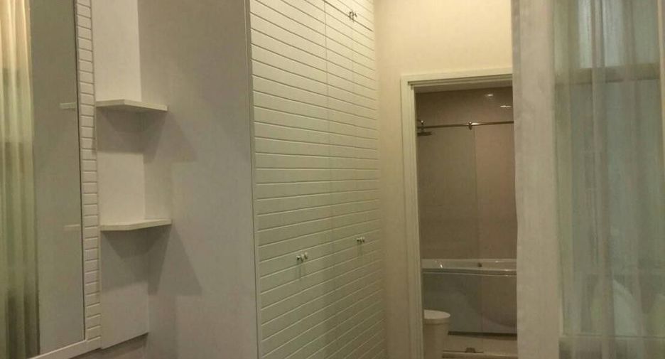 Condo en venta y en alquiler de 1 habitaciones en Watthana, Bangkok