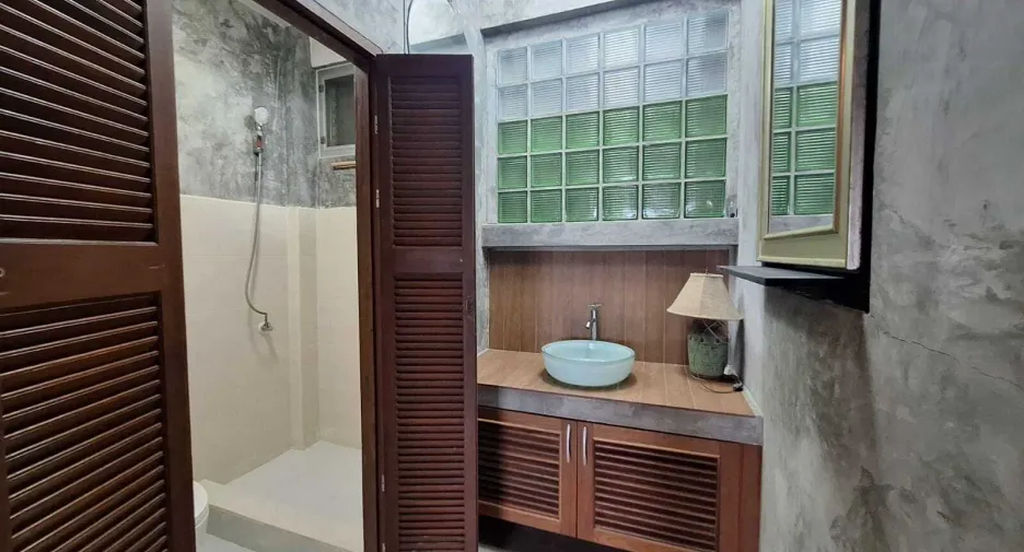 Casa en alquiler de 2 habitaciones en Mueang Phuket, Phuket