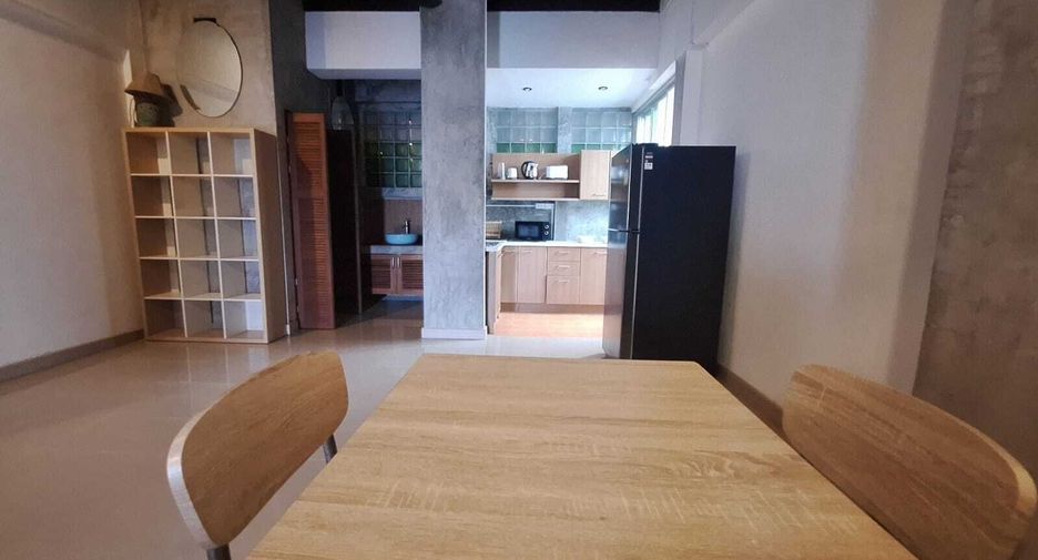 Casa en alquiler de 2 habitaciones en Mueang Phuket, Phuket