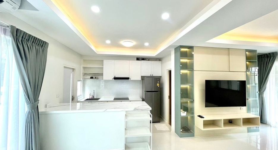 Casa adosada en venta y en alquiler de 3 habitaciones en Bang Phli, Samut Prakan