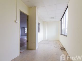 Oficina en venta en Huai Khwang, Bangkok