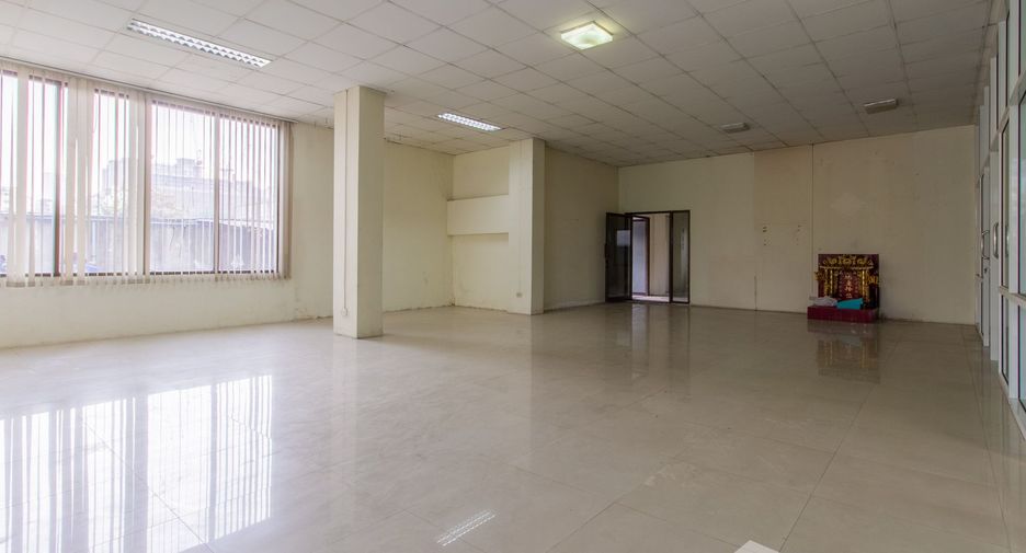 Oficina en venta en Huai Khwang, Bangkok