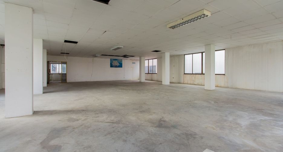 Oficina en venta en Huai Khwang, Bangkok