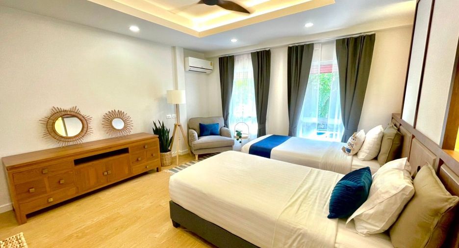 For rent 5 bedrooms villa in Mueang Phuket, Phuket