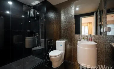 Продажа 1 кровать кондо в Кхлонг Тоеи, Бангкок