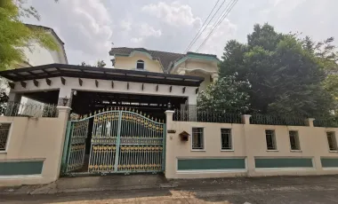 For sale 4 bedrooms house in Saphan Sung, Bangkok