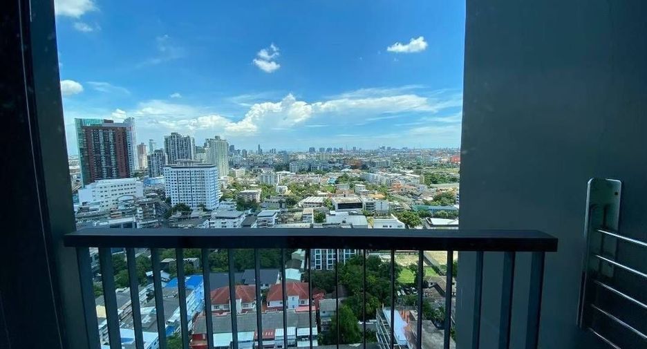 À vendre 1 chambre condo à Khlong Toei, Bangkok
