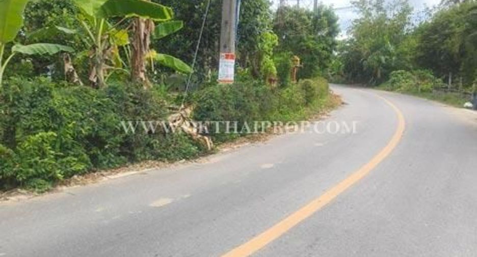 Terreno en venta en Phanat Nikhom, Chonburi