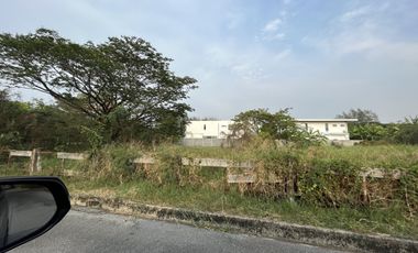 出售 土地 在 Khlong Sam Wa, 曼谷