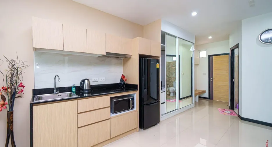 For sale studio condo in Mueang Phuket, Phuket