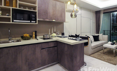 For sale 3 bedrooms condo in Phra Khanong, Bangkok