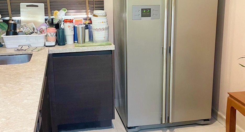 For sale 5 bedrooms house in Bang Phli, Samut Prakan