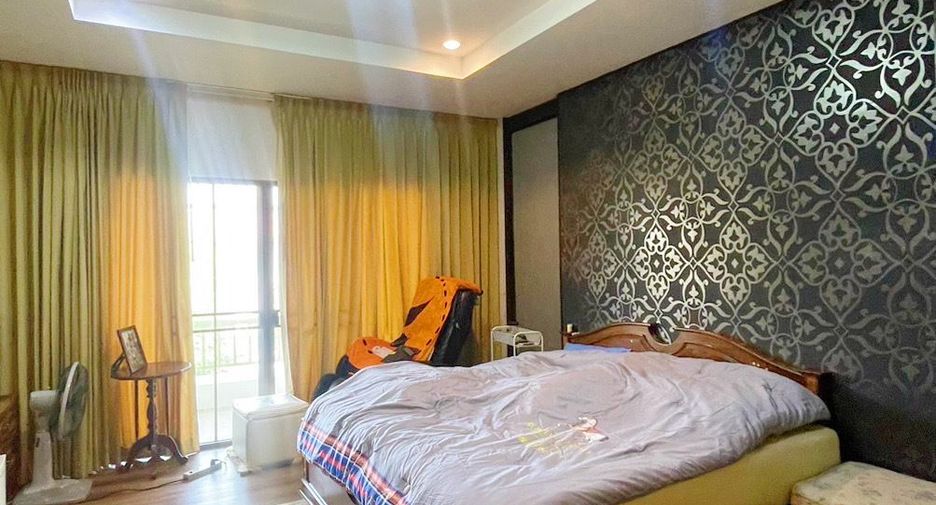 For sale 5 bedrooms house in Bang Phli, Samut Prakan