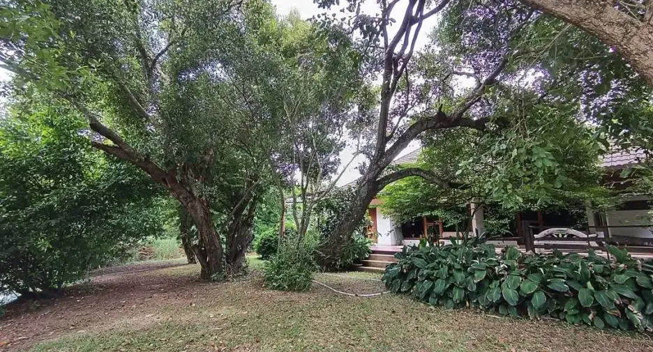 For sale 8 bedrooms house in Bang Nam Priao, Chachoengsao