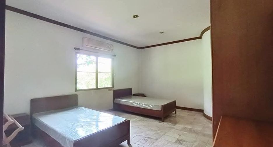 For sale 8 bedrooms house in Bang Nam Priao, Chachoengsao