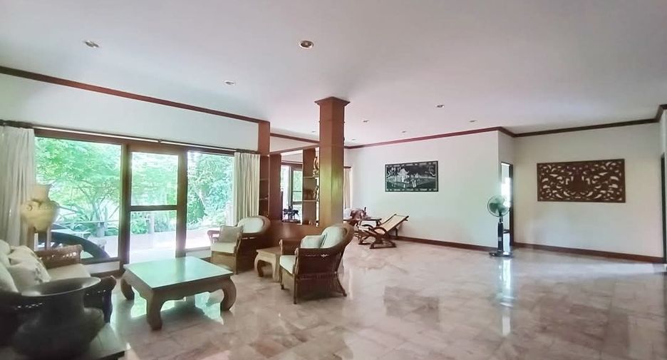 For sale 8 bedrooms house in Bang Nam Priao, Chachoengsao