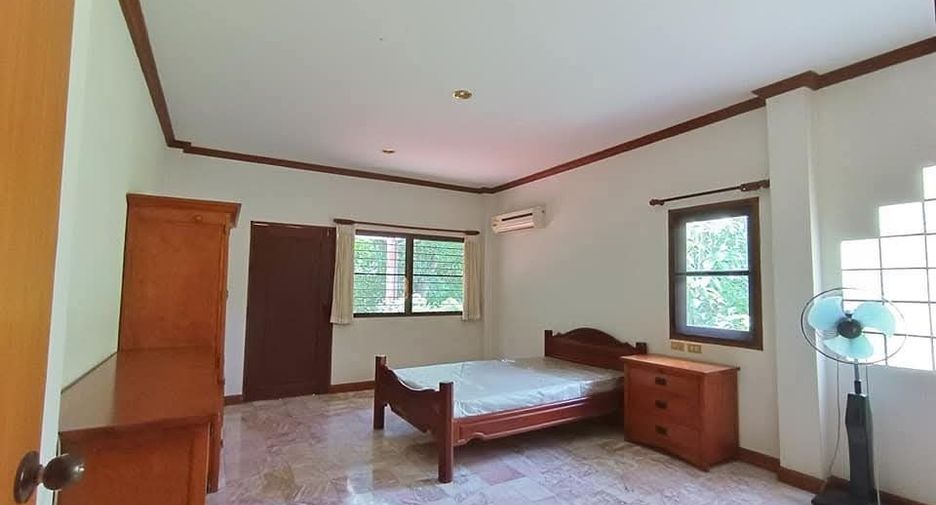 For sale 8 bedrooms house in Bang Nam Priao, Chachoengsao