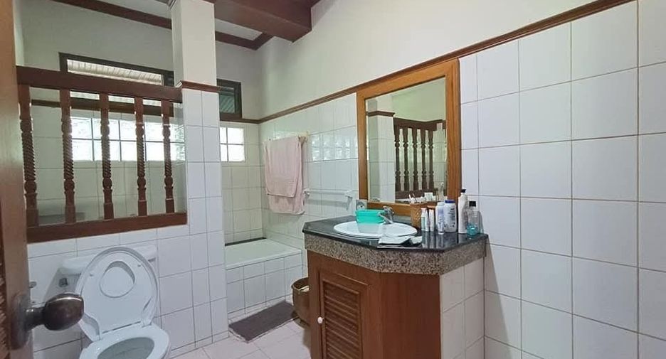 For sale 8 bedrooms house in Bang Nam Priao, Chachoengsao