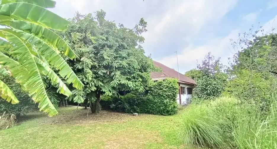 For sale 8 bedrooms house in Bang Nam Priao, Chachoengsao