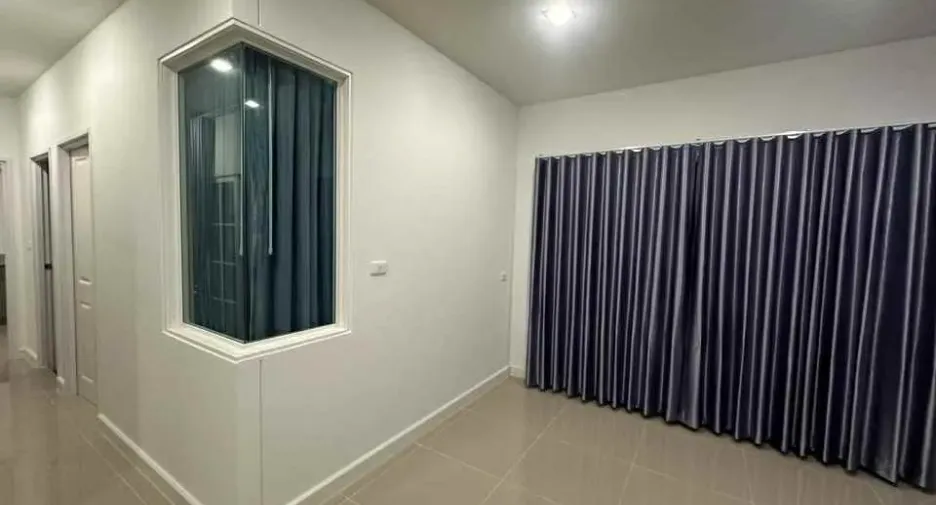For rent 4 bedrooms house in Pak Kret, Nonthaburi