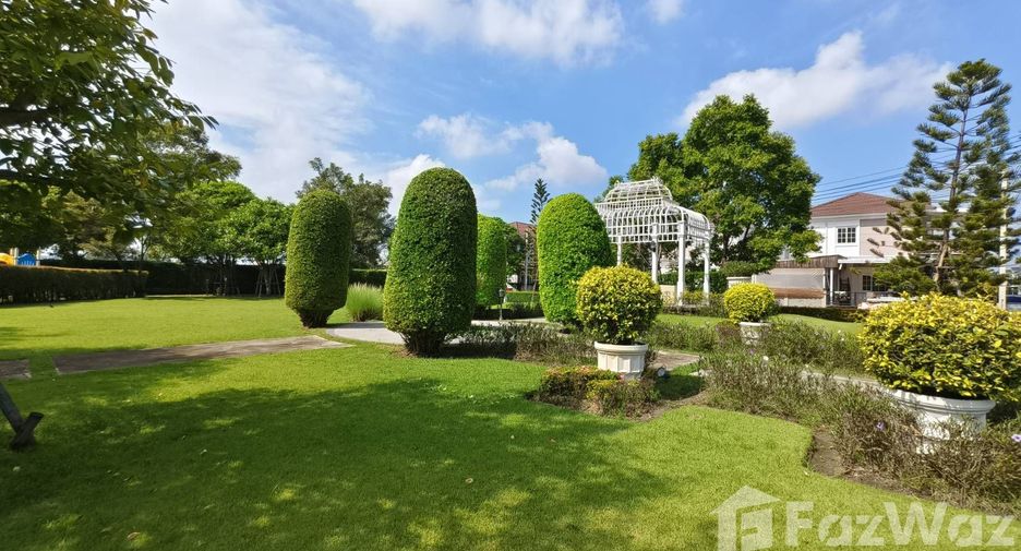 For rent 4 bedrooms house in Pak Kret, Nonthaburi