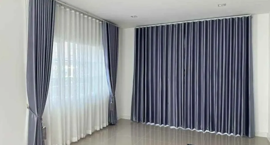 For rent 4 bedrooms house in Pak Kret, Nonthaburi
