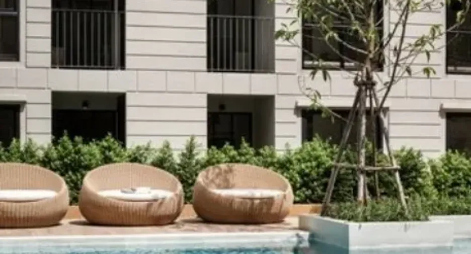 For sale 2 bedrooms condo in Huai Khwang, Bangkok