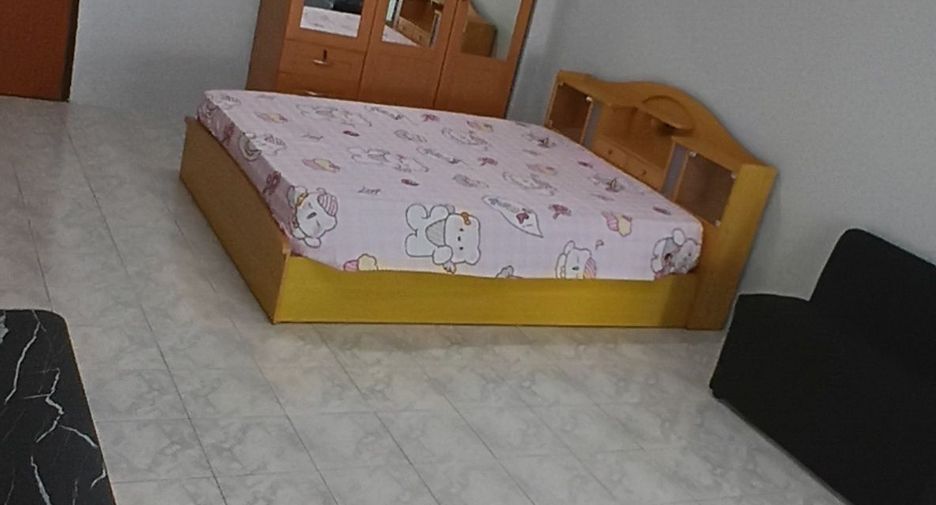 For rent studio condo in Mueang Nonthaburi, Nonthaburi