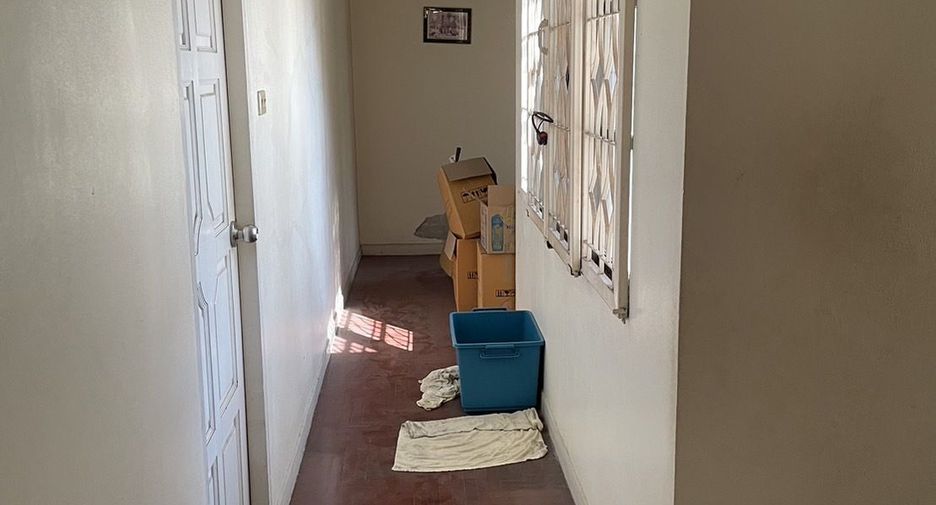 For sale 4 bedrooms house in Bang Khen, Bangkok