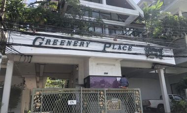 For sale 5 ベッドルーム townhouse in Wang Thonglang, Bangkok