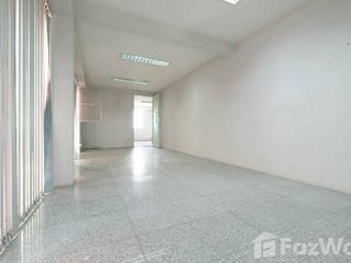 For sale 3 bedrooms townhouse in Lat Krabang, Bangkok