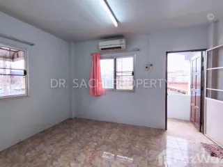 For sale 2 bedrooms townhouse in Mueang Chiang Rai, Chiang Rai