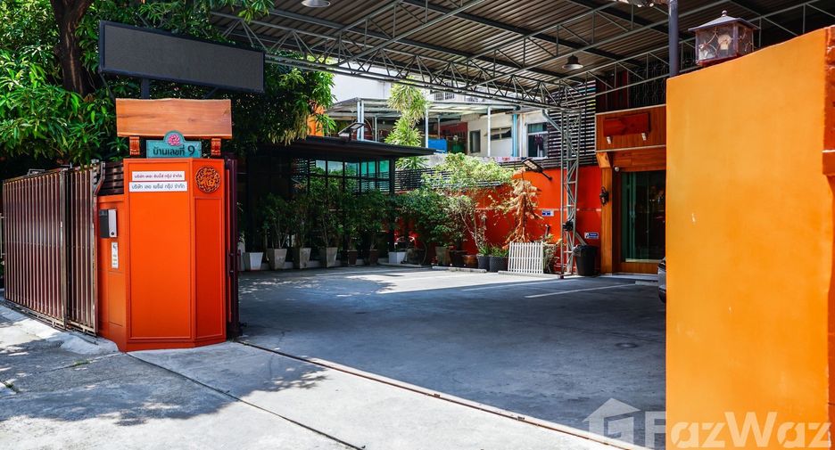 For sale retail Space in Thon Buri, Bangkok