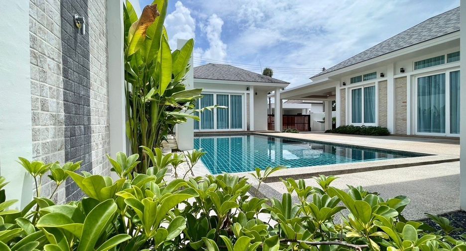 For sale 3 ベッドルーム villa in Mueang Phuket, Phuket