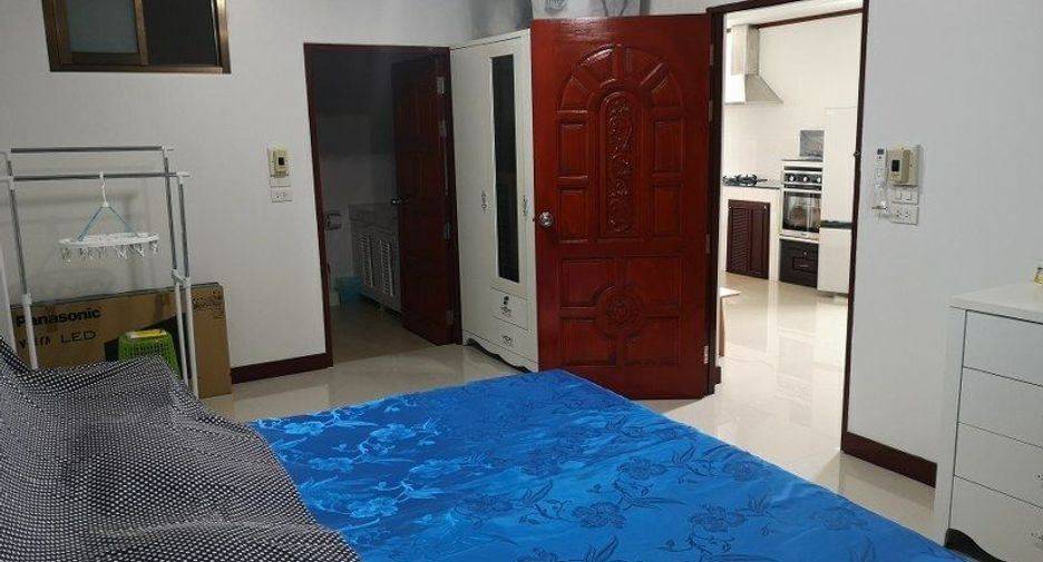 For sale 3 bedrooms townhouse in Mueang Nakhon Ratchasima, Nakhon Ratchasima