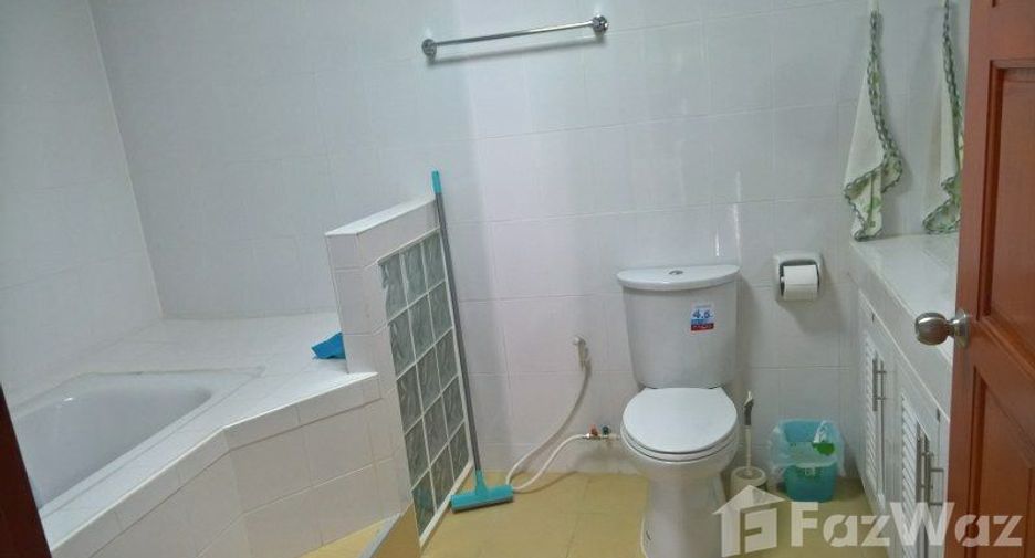For sale 3 ベッドルーム townhouse in Mueang Nakhon Ratchasima, Nakhon Ratchasima