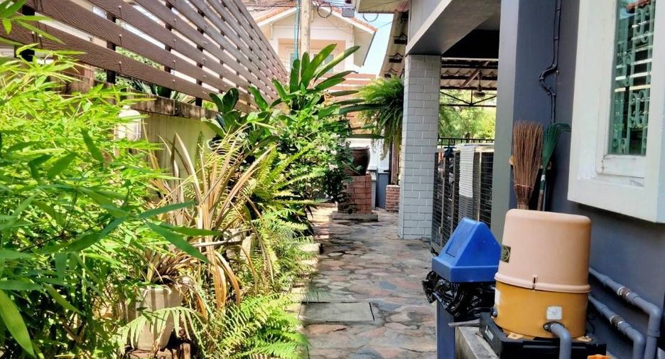 Haus zum Kauf mit 4 Zimmer in Bueng Kum, Bangkok