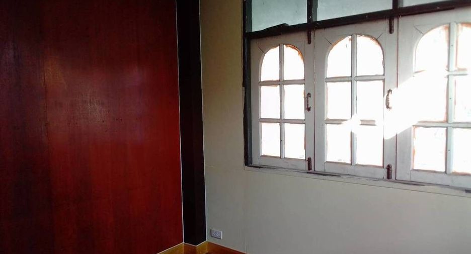 For sale 6 bedrooms house in Mueang Loei, Loei