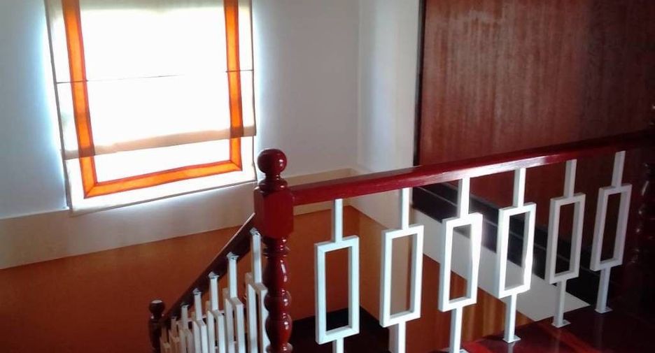 For sale 6 bedrooms house in Mueang Loei, Loei