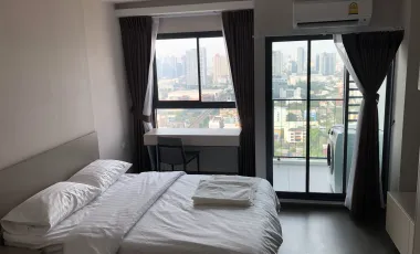 For sale studio condo in Phra Khanong, Bangkok
