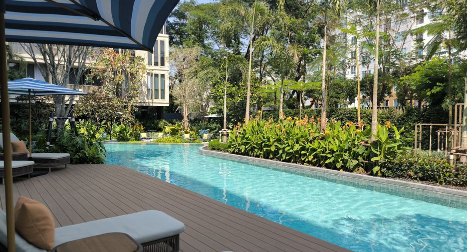 For rent 2 bedrooms condo in Mueang Chiang Mai, Chiang Mai