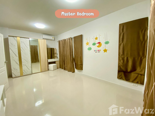 For sale 3 bedrooms house in Mueang Surat Thani, Surat Thani