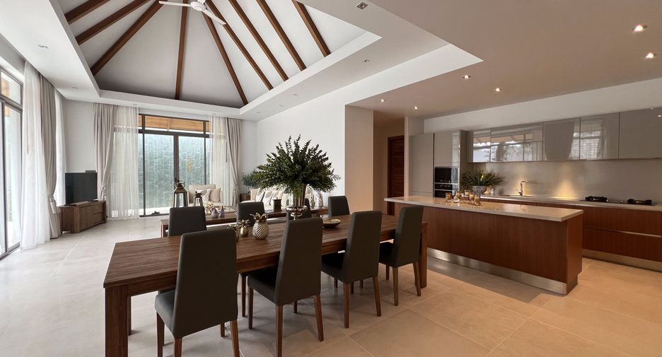 For sale 3 bedrooms villa in Thalang, Phuket