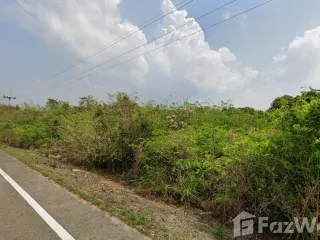 À vendre terrain à Plaeng Yao, Chachoengsao