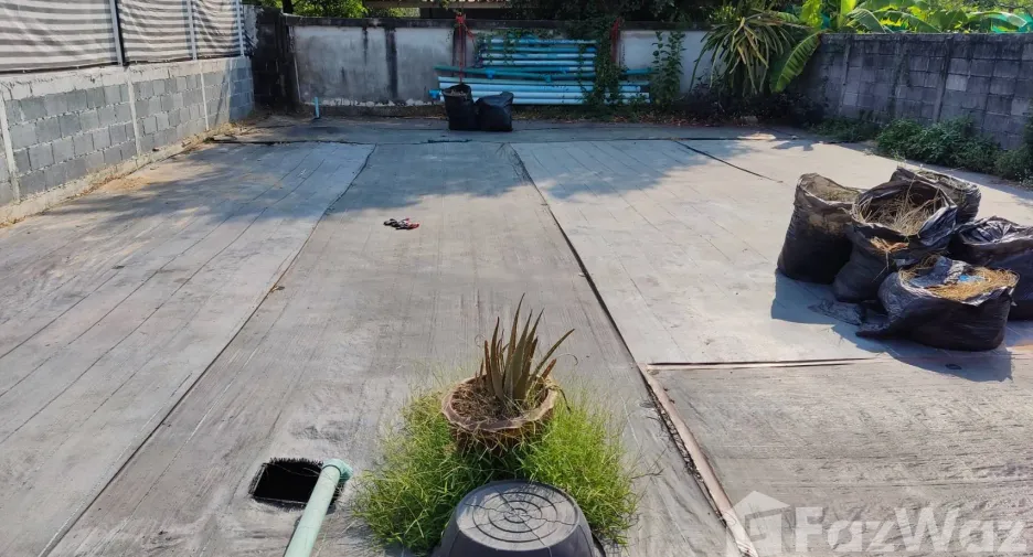 For sale 3 bedrooms house in Mueang Ubon Ratchathani, Ubon Ratchathani